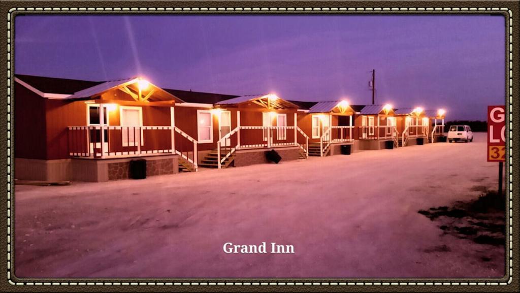 Grand Inn Big Lake Luaran gambar